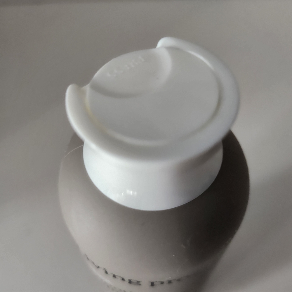 Living Proof Smooth Styling Cream 8 Oz - Picture 4 of 7